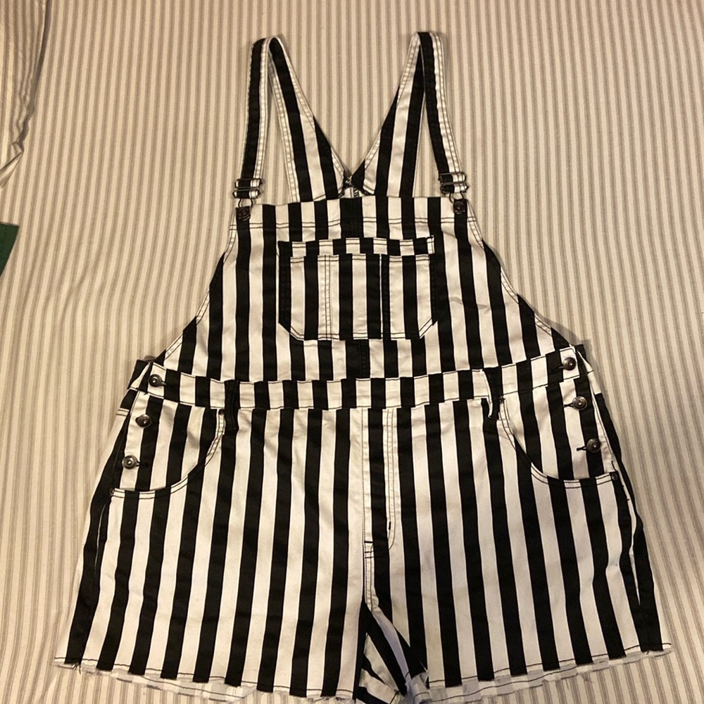 Hot topic Beetle juice shortalls black and white stripped.